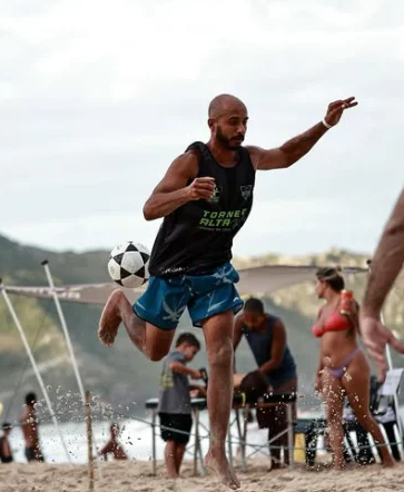 Roni Gomes